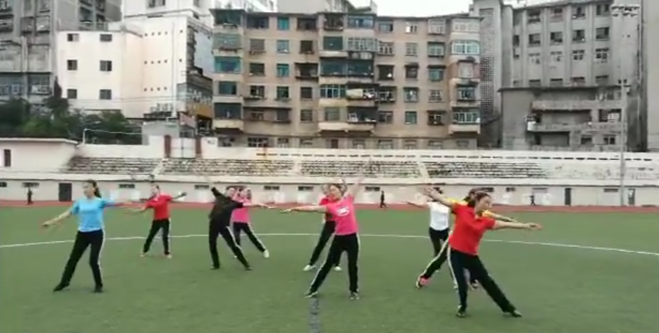 健身操舞练习
