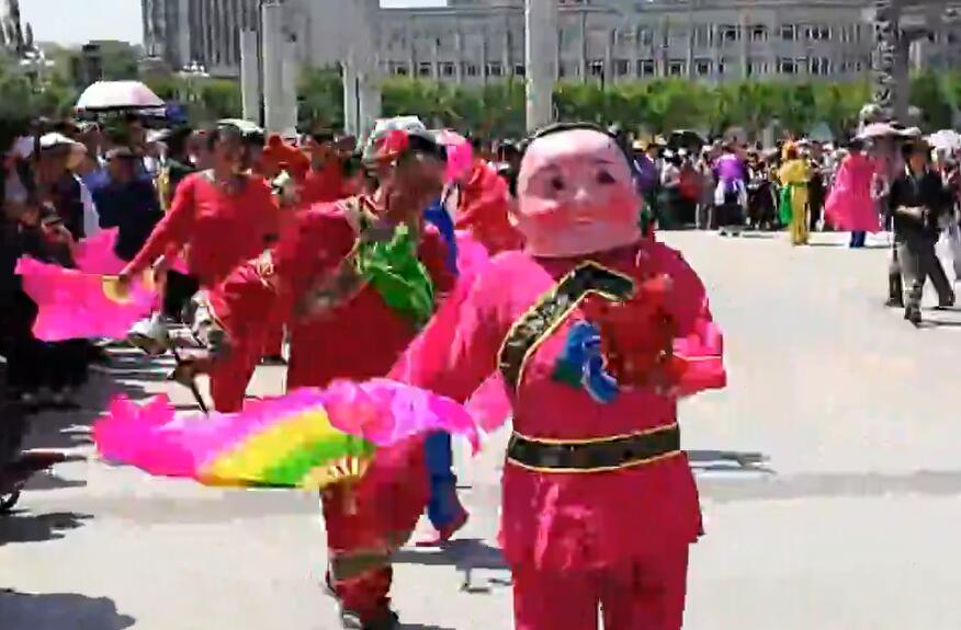 《东北民间大秧歌》